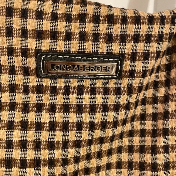 Longaberger Weekender - Picture 2 of 3